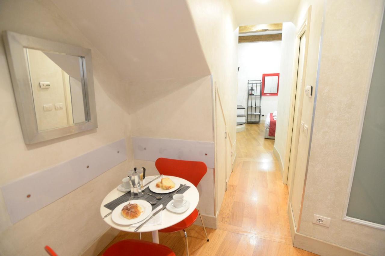 شقة La Casa Degli Osti 1 - Piazza Navona روما المظهر الخارجي الصورة